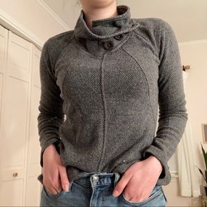 Cozy Gray Turtleneck Prana Sweater with Buttons